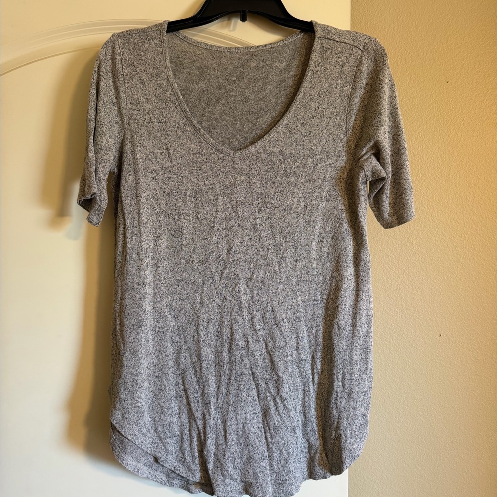 Maurices Heathered Gray V-Neck Tee